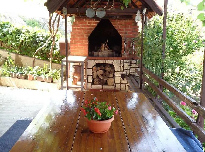 아파트 Nena's Place